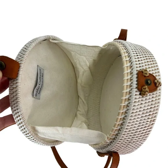 Handmade Woven Rattan Wicker Basket Shoulder Bag - Picture 4 of 7